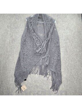 L.I.B New York Gray Knit Fringe Shawl Wrap Lightweight Textured Design